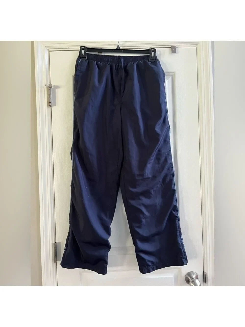 Women’s Oleg Cassini Sport Athletic Track Pants. Navy. Zip leg. Lined. Size M